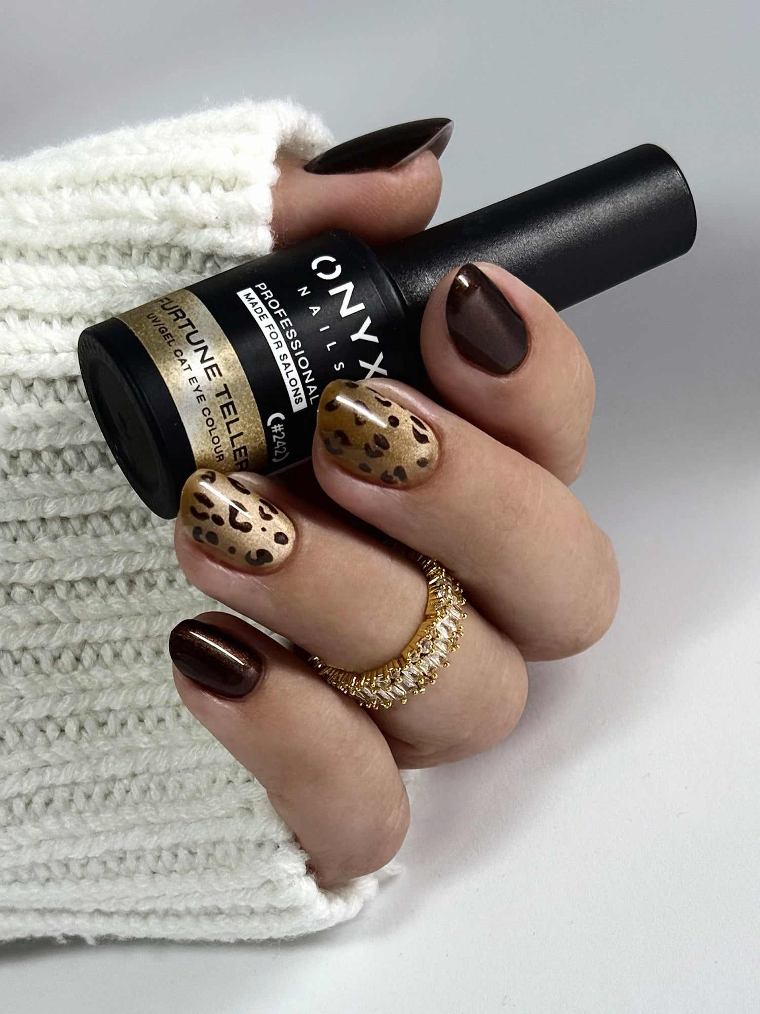 Ημιμόνιμο βερνίκι 242 - Furtune Teller 7ml