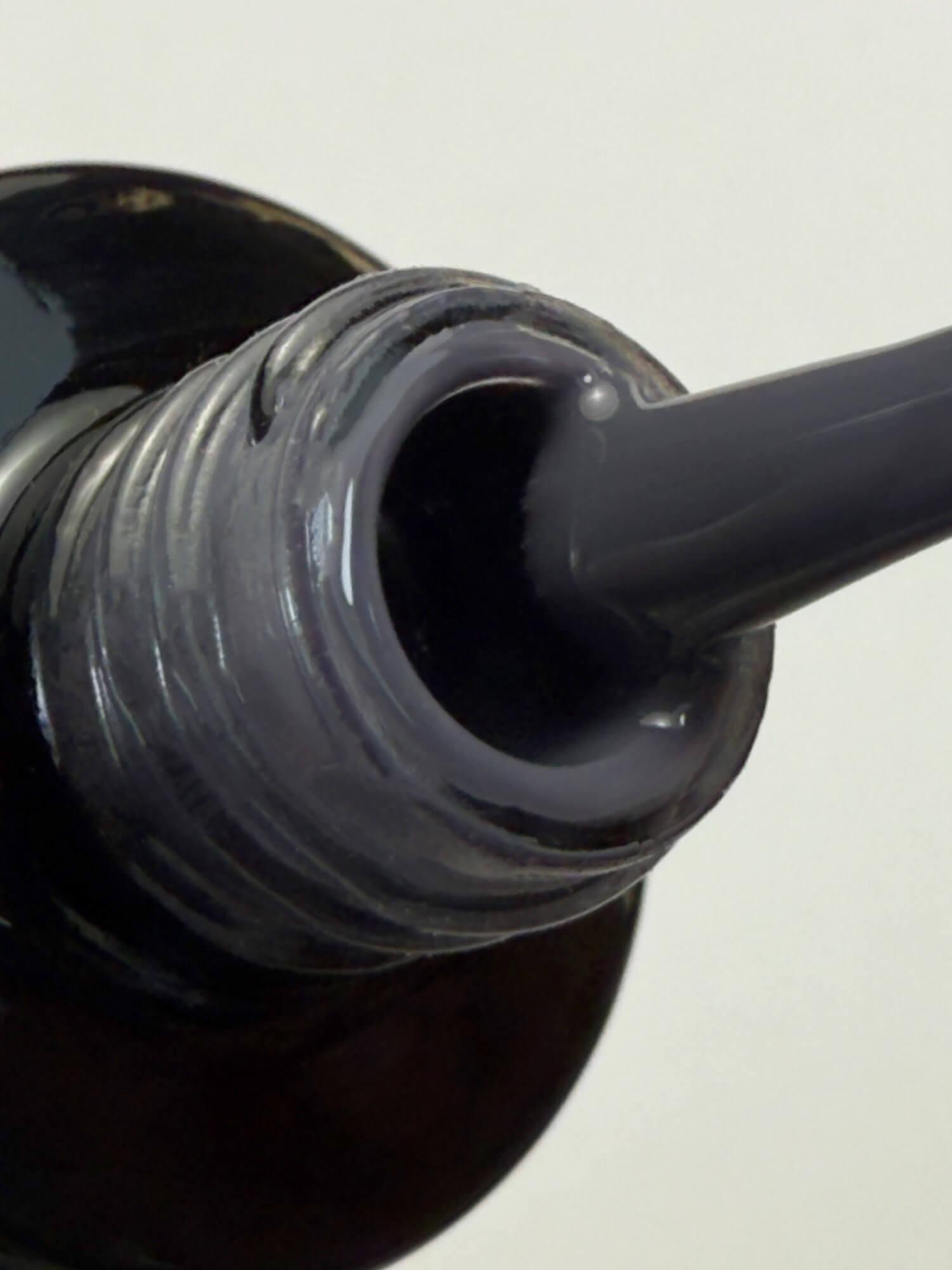 Ημιμόνιμο βερνίκι 042 Crystal Dark 7ml