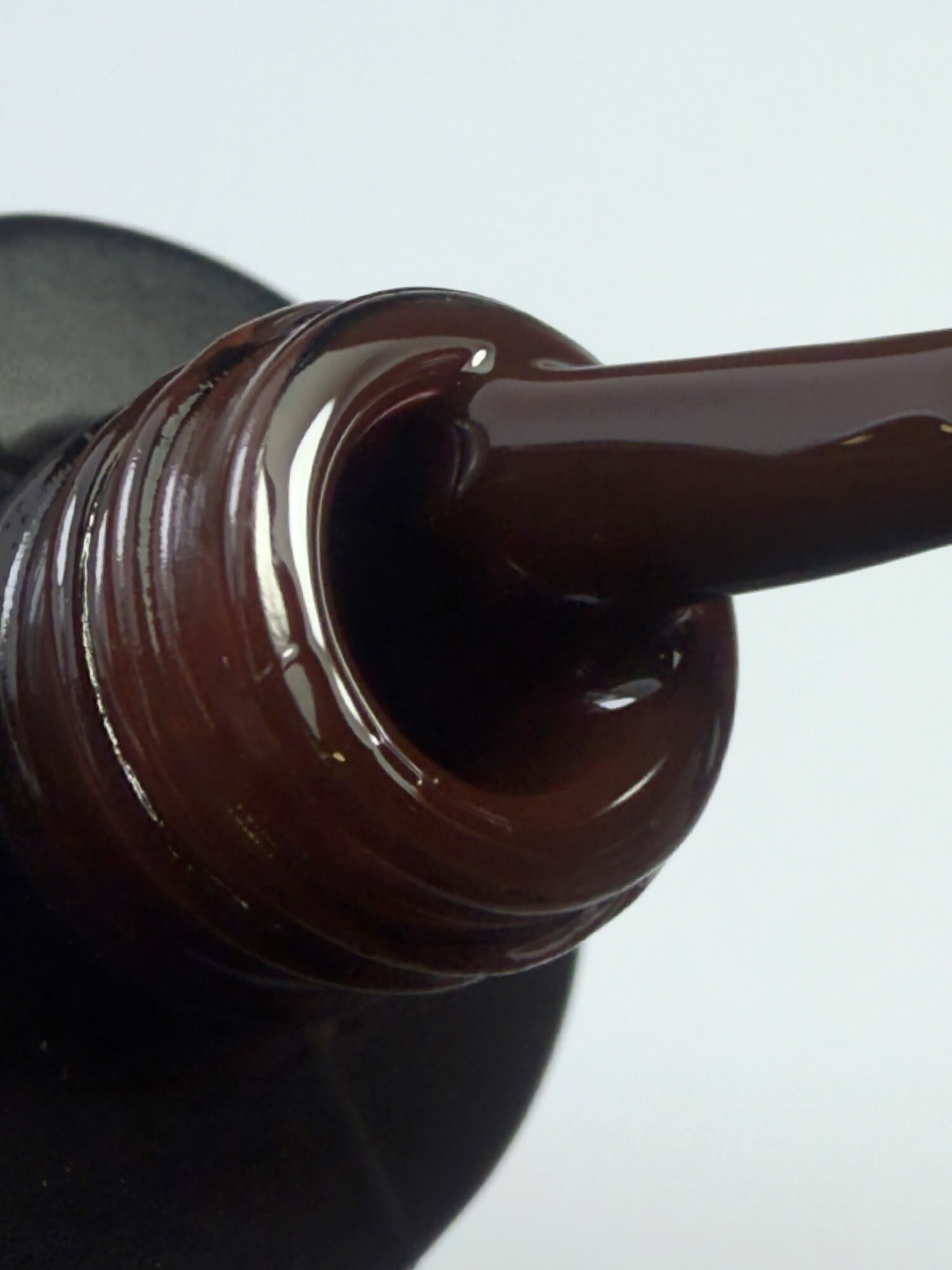 Ημιμόνιμο βερνίκι 048 Black Chocolate 7ml