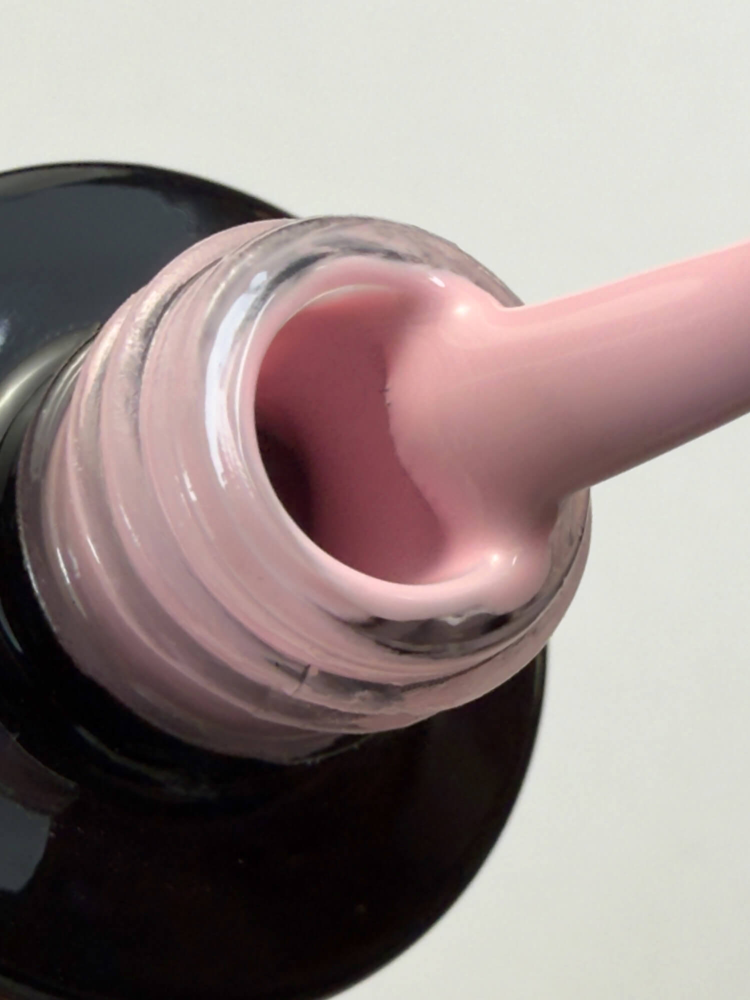 Ημιμόνιμο βερνίκι 075 Begonia 7ml