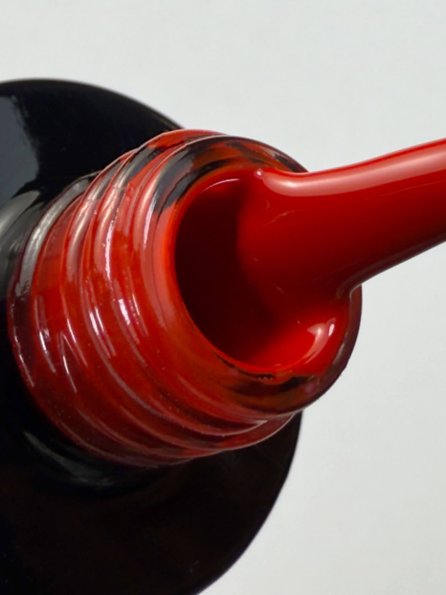 Ημιμόνιμο βερνίκι 176 Scarlet 7ml