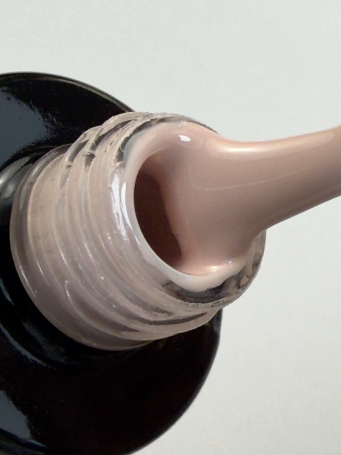 Ημιμόνιμο βερνίκι 010 Cashmere 7ml