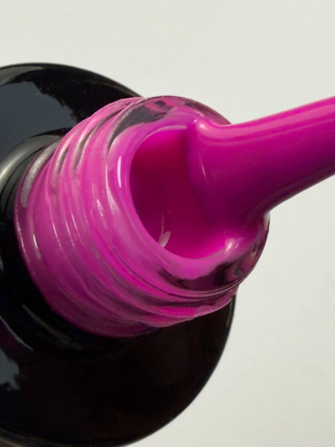 Ημιμόνιμο βερνίκι 066 Royal Fuchsia 7ml