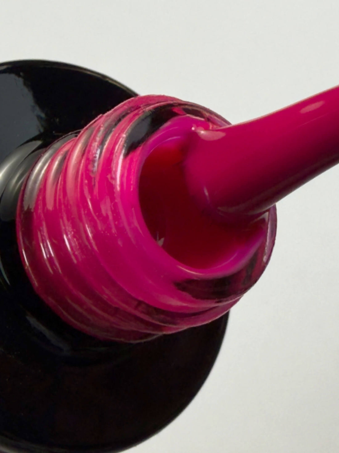 Ημιμόνιμο βερνίκι 071 Cyclamen 7ml