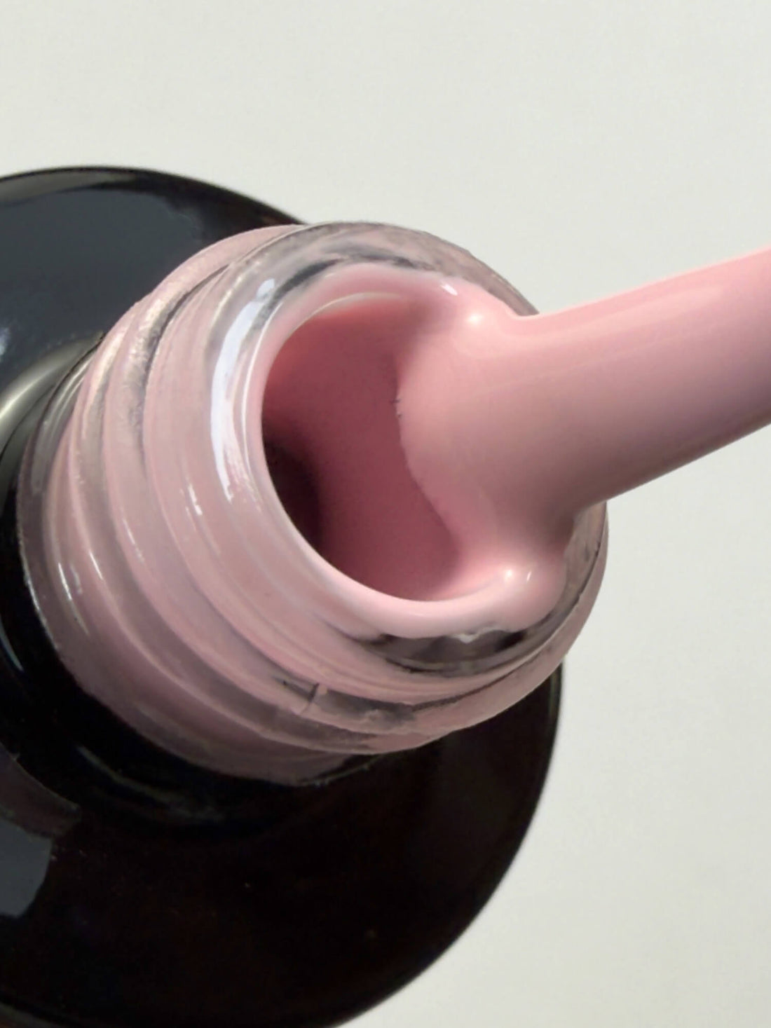 Ημιμόνιμο βερνίκι 075 Begonia 7ml