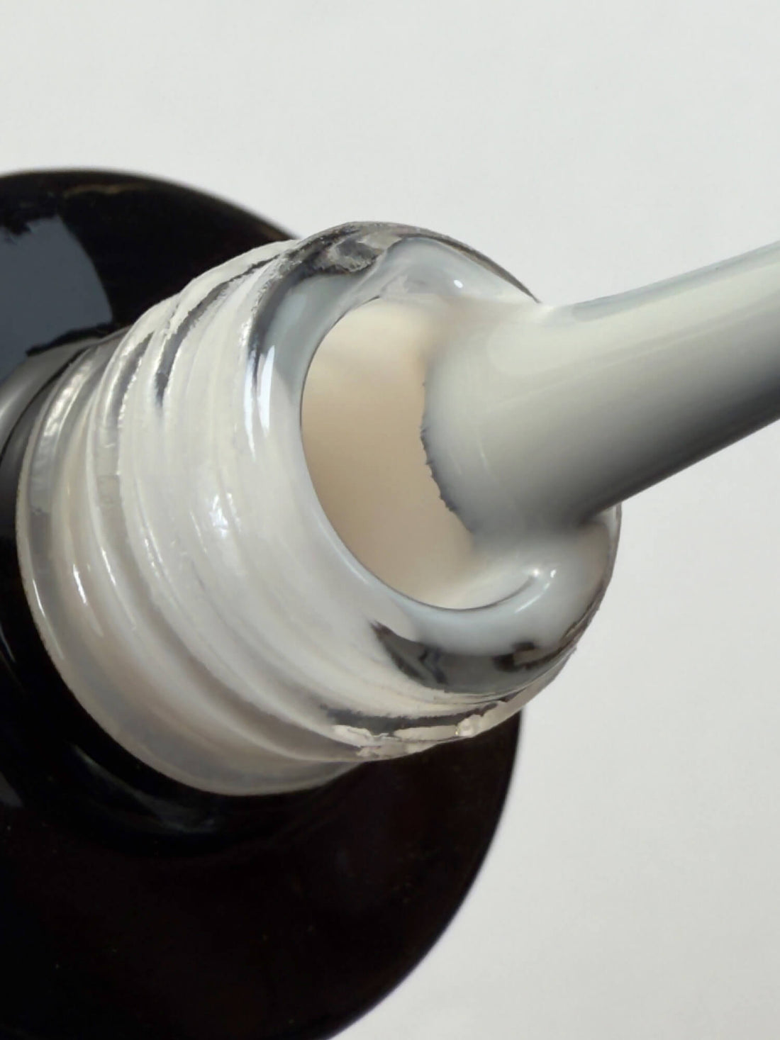 Ημιμόνιμο βερνίκι 154 Ivory Milk 7ml